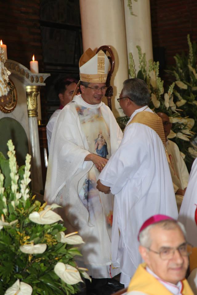 Kiss of the Ring of the Bishop (3)
